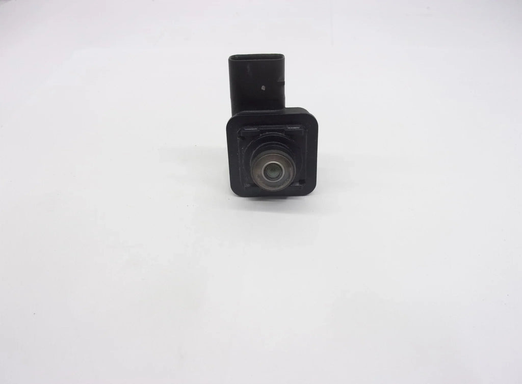 Pre-Owned 2017-2019 Ford Explorer Rear View Backup Camera GB5T-19G490-AD OEM (Good)