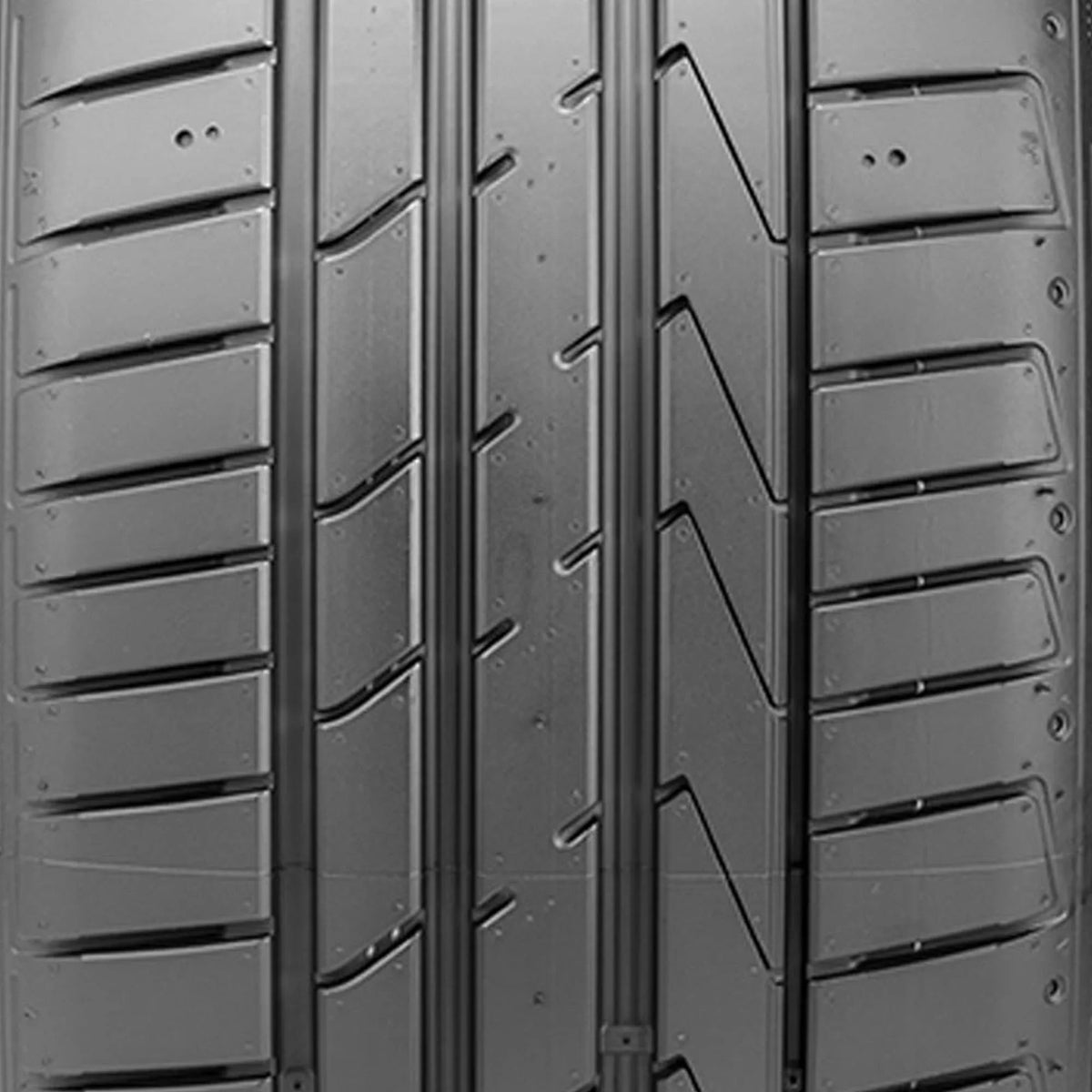 Hankook Ventus Size1 evo2 (K117) Sizeummer 245/40R18 93Y Passenger Tire
